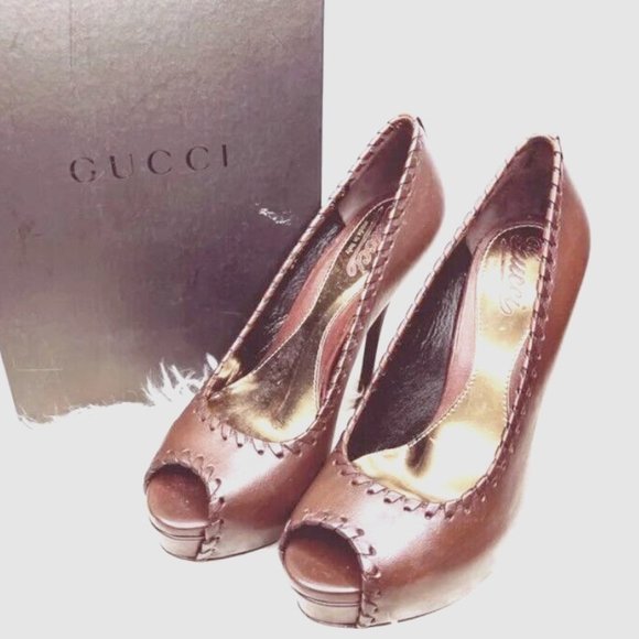 Gucci Shoes - Luxe Rare GUCCI Saddle Cognac Camel Brown Leather Open Toe Pump Heels 8.5